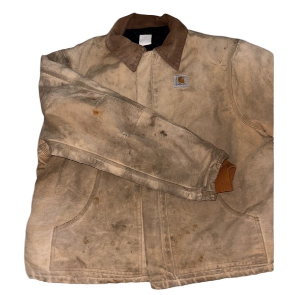 Vintage Thrashed Carhartt Jacket - Picture 3 of 5